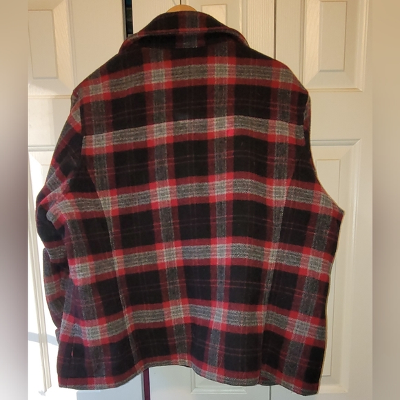 WoolRich XL Jacket - Picture 5 of 8